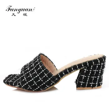 Fanyuan Fashion Party Slippers Women Summer Shoes Black White Chunky Heel Ladies Slides Female Sandals Shoes
Fanyuan Fashion Party Slippers Women Summer Shoes Black White Chunky Heel Ladies Slides Female Sandals Shoes