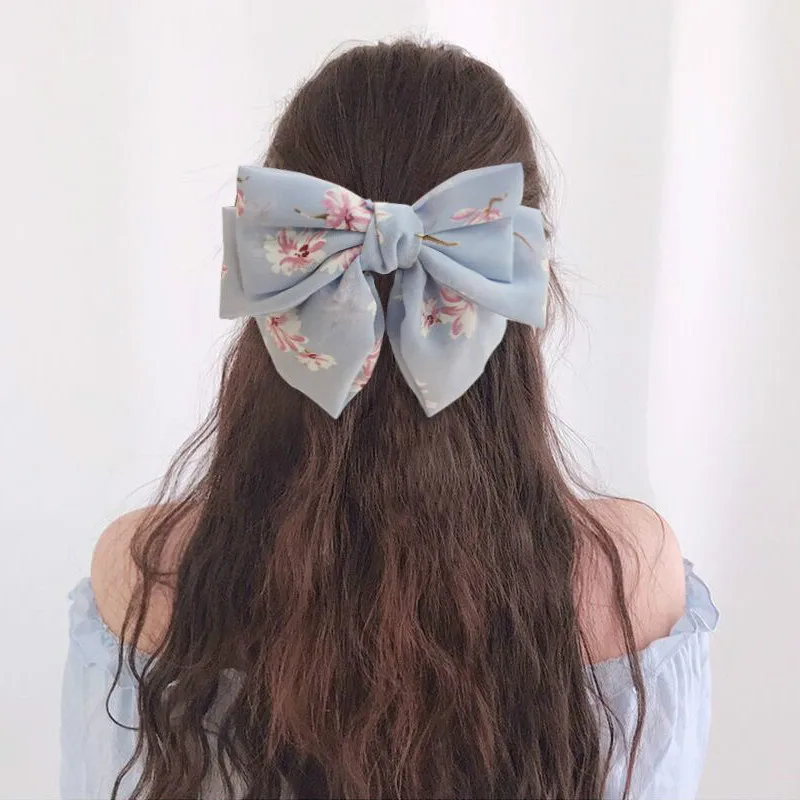 Chiffon super large three-layer floral bow hair ponytail clip ladies temperament elegant Korean hair accessories new listing
Chiffon super large three-layer floral bow hair ponytail clip ladies temperament elegant Korean hair accessories new listing