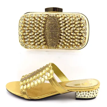 Gold rhinestones slippers shoes and clutches bag set italian shoes and bag set low heel shoes matching bag set 2019 SB8358-3
Gold rhinestones slippers shoes and clutches bag set italian shoes and bag set low heel shoes matching bag set 2019 SB8358-3