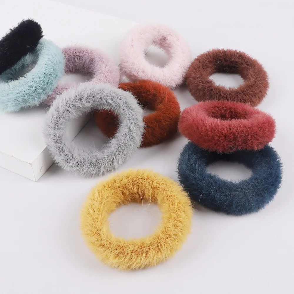 New True Fur Rabbit Hair Soft Elastic Hair Bands Women Girls Cute Scrunchie Ponytail Holder Rubber Band Fashion Hair Accessories
New True Fur Rabbit Hair Soft Elastic Hair Bands Women Girls Cute Scrunchie Ponytail Holder Rubber Band Fashion Hair Accessories