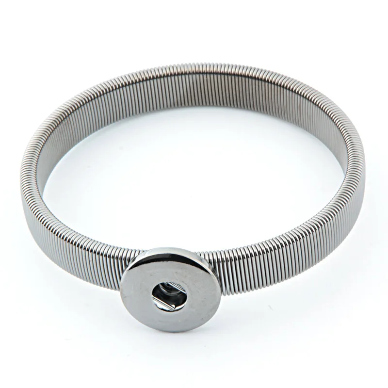 3colors Gold/Silver/Black Spring Elastic Bracelet Bangles Snap Jewelry Fit 18mm Metal Button Bangle DIY Snaps Bracelet Jewelry
3colors Gold/Silver/Black Spring Elastic Bracelet Bangles Snap Jewelry Fit 18mm Metal Button Bangle DIY Snaps Bracelet Jewelry