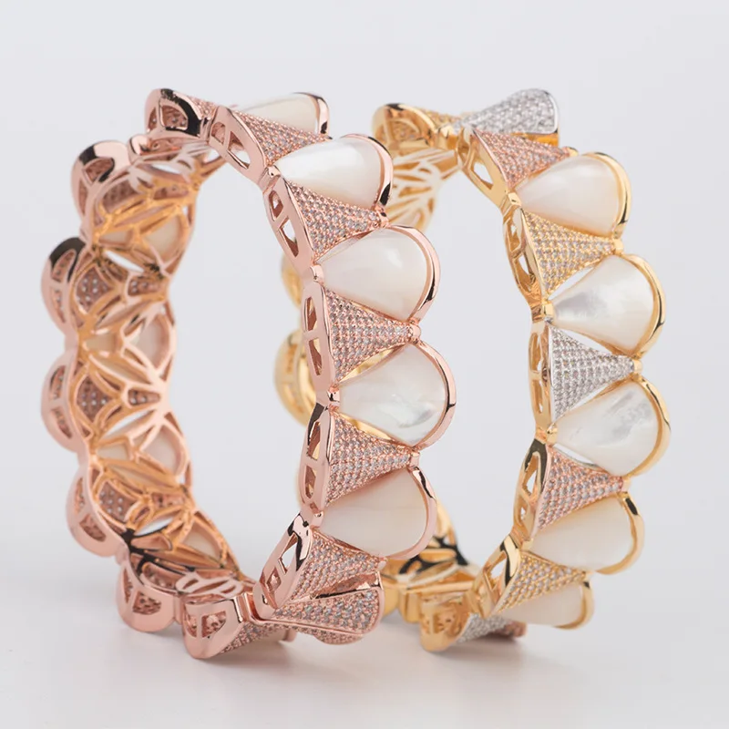 Free Shipping 2019 The New Fashion Shell Female Bracelet Skirt Bangles Copper Fan Hand Jewelry For Women
Free Shipping 2019 The New Fashion Shell Female Bracelet Skirt Bangles Copper Fan Hand Jewelry For Women