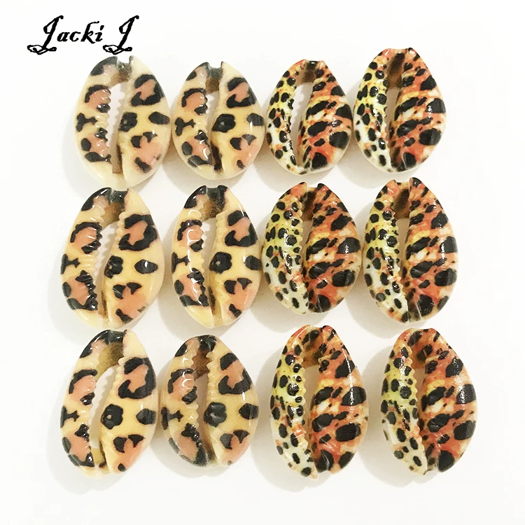 Multi Prints Natural Puka Cowrie Sea Shell Loose Beads Conch Charm for Handmade DIY Jewelry Connectors Wholesale 12pcs/Lot PD010
Multi Prints Natural Puka Cowrie Sea Shell Loose Beads Conch Charm for Handmade DIY Jewelry Connectors Wholesale 12pcs/Lot PD010