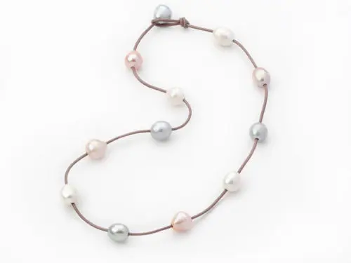 

Details about 11-12mm Natural White Grey and Pink Freshwater Pearl Necklace with Brown Leather