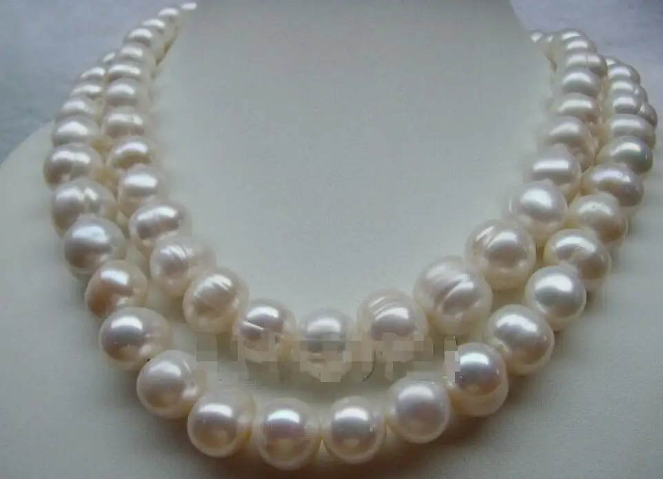 FREE SHIPPING HOT sell new Style >>>>HUGE 12-13mm white Freshwater pearl necklace 48
FREE SHIPPING HOT sell new Style >>>>HUGE 12-13mm white Freshwater pearl necklace 48