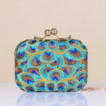 Fashion Embroidery Mini Shopping Handbag!Multi Floral Embroidered Lady Cute Shoulder&Crossbody bag National Canvas Chain holder
Fashion Embroidery Mini Shopping Handbag!Multi Floral Embroidered Lady Cute Shoulder&Crossbody bag National Canvas Chain holder