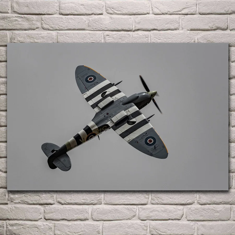 WW2 aircraft Spitfire British fighter living room decoration home wall art decor wood frame fabric posters KH971
WW2 aircraft Spitfire British fighter living room decoration home wall art decor wood frame fabric posters KH971