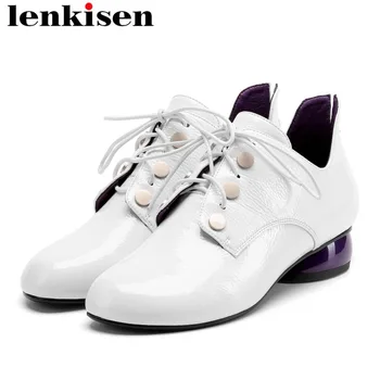 2019 preppy style low heels high quality handmade lace up vintage mixed colors round toe concise style metal rivets pumps L19
2019 preppy style low heels high quality handmade lace up vintage mixed colors round toe concise style metal rivets pumps L19