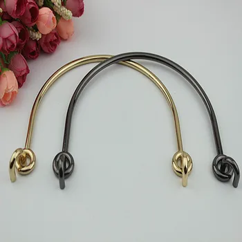 Two sizes Sac clasp Metal Purse Bag Handle Lightweight Organizers Bag Hanger Handles Strap Hook Bag Parts DIY Handle Accessories
Two sizes Sac clasp Metal Purse Bag Handle Lightweight Organizers Bag Hanger Handles Strap Hook Bag Parts DIY Handle Accessories