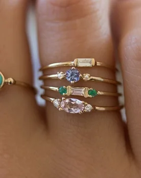 4pcs/set New Gold Plating Rings Personality European and American Minimalist Women Engagement Rings Paved Luxury Bright Zircon
4pcs/set New Gold Plating Rings Personality European and American Minimalist Women Engagement Rings Paved Luxury Bright Zircon