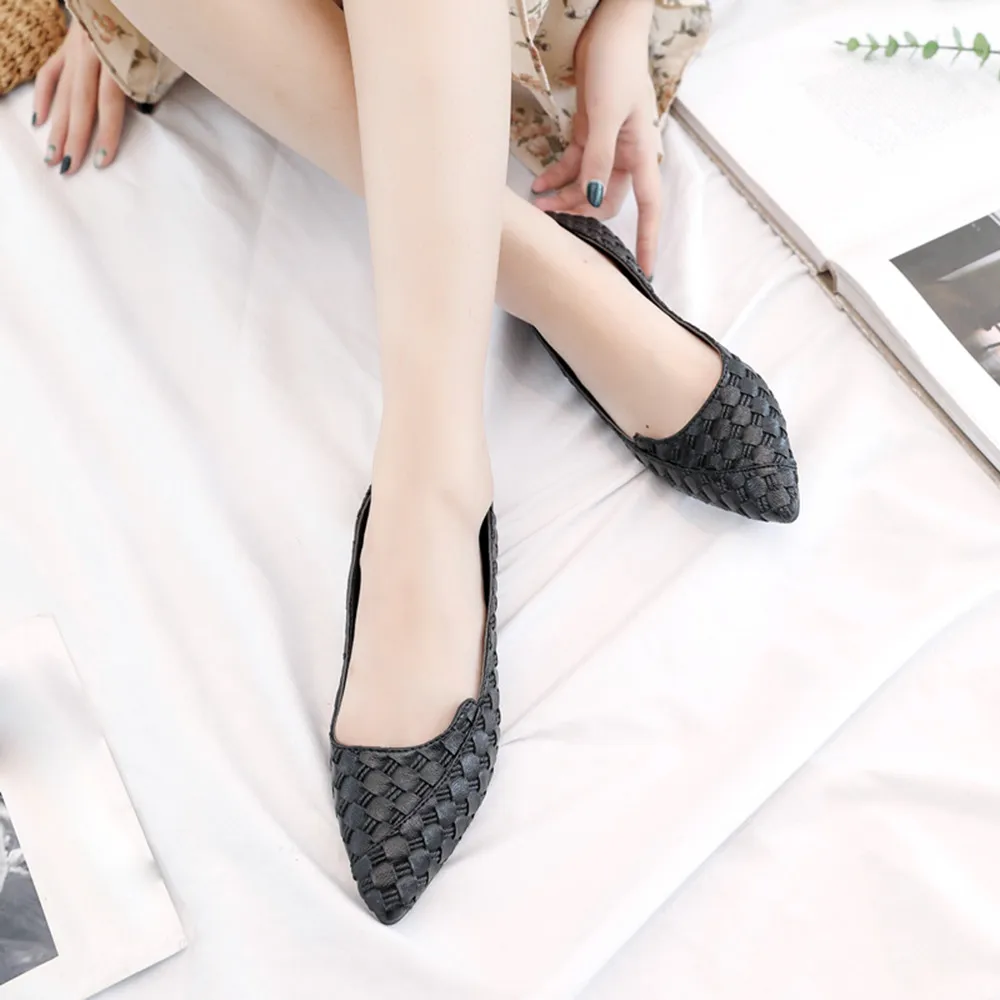 Perimedes Fashion Women Flat Shoes 2019 Pointed Toe Cover Heel Shoes Elegant Comfortable Slip-On loafers Basic chaussures femme
Perimedes Fashion Women Flat Shoes 2019 Pointed Toe Cover Heel Shoes Elegant Comfortable Slip-On loafers Basic chaussures femme