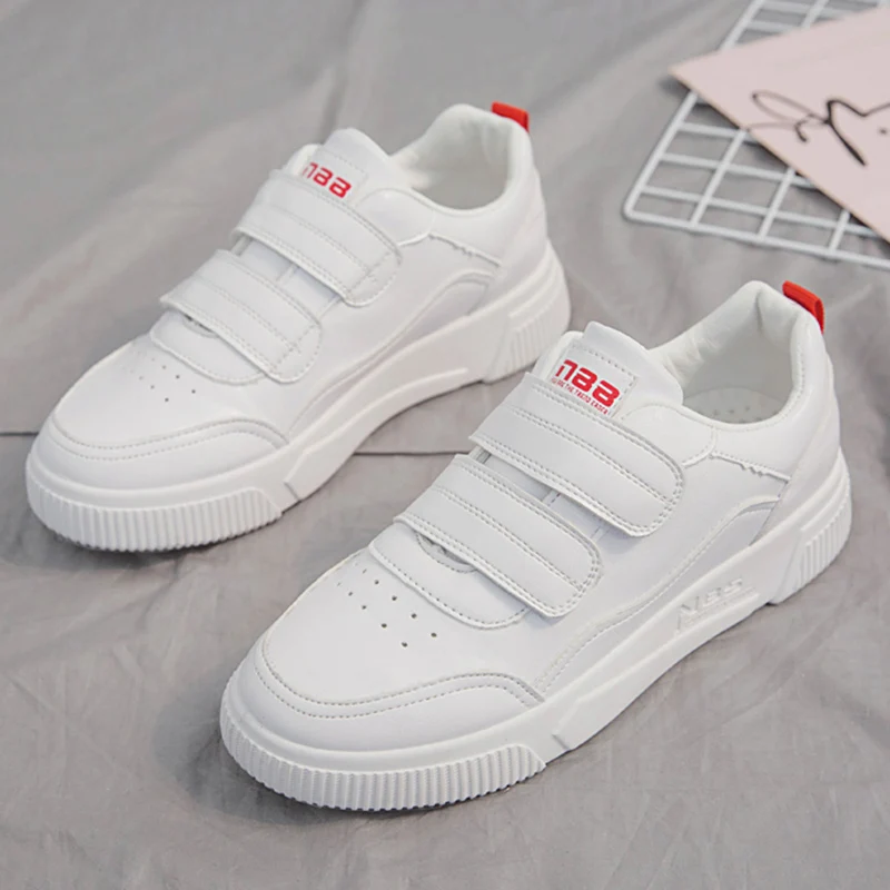 2019 Women White Shoes Leather Hook&Loop Platform Sneakers Women Flats Shoes Comfortable Spring Footwear Lady Vulcanize Shoes
2019 Women White Shoes Leather Hook&Loop Platform Sneakers Women Flats Shoes Comfortable Spring Footwear Lady Vulcanize Shoes