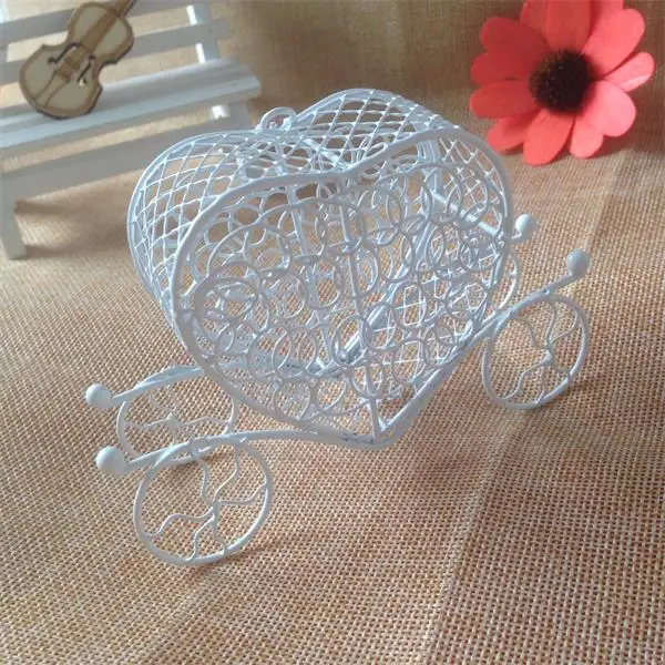 Wedding Dash 30pcs/lot White Heart-shaped Carriage Candy Box Wedding Gifts And Favors Decoration Iron Wedding Card Holder
Wedding Dash 30pcs/lot White Heart-shaped Carriage Candy Box Wedding Gifts And Favors Decoration Iron Wedding Card Holder