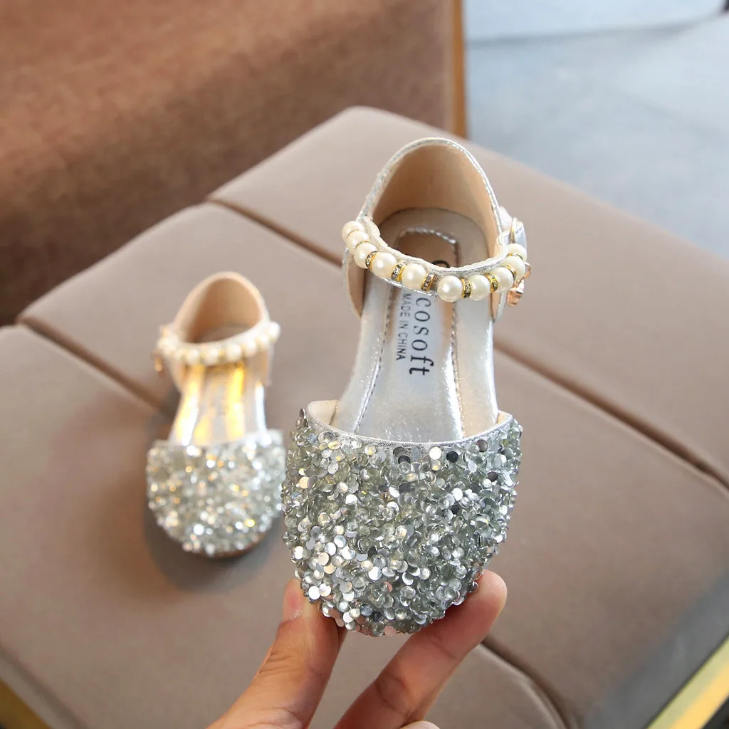 Children's shoes girls sandals pearls glittering sequins shoes casual fashion solid color single dance princess shoes #YL3
Children's shoes girls sandals pearls glittering sequins shoes casual fashion solid color single dance princess shoes #YL3