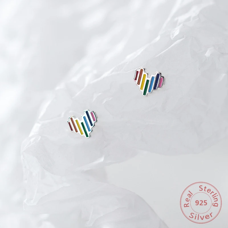2019 Fashion Cute 925 Sterling Silver For Women Rainbow Heart Statemen Stud Earrings Fashion Female Gift Jewelry
2019 Fashion Cute 925 Sterling Silver For Women Rainbow Heart Statemen Stud Earrings Fashion Female Gift Jewelry