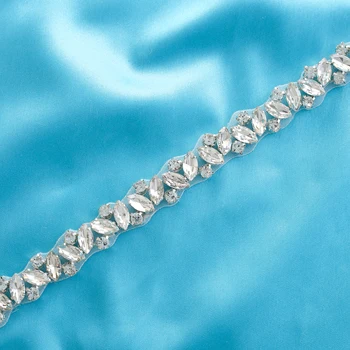 Accessories Handmade DIY Pearl Crystal Applique Beaded Bridal Wedding Dresses Silver Garment Rhinestone Gold Wholesale S135
Accessories Handmade DIY Pearl Crystal Applique Beaded Bridal Wedding Dresses Silver Garment Rhinestone Gold Wholesale S135