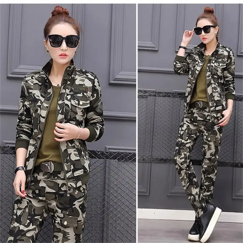 2019new fashion camouflage suit female students in spring and autumn big yards leisure Breathable sweatshirt two piece set AL399
2019new fashion camouflage suit female students in spring and autumn big yards leisure Breathable sweatshirt two piece set AL399