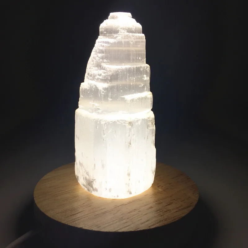 All kinds of new products beautiful quartz crystal handmade natural crystal lamp family decoration including base
All kinds of new products beautiful quartz crystal handmade natural crystal lamp family decoration including base