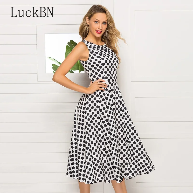 Retro Dot Wave Printing A-line Dress for Women Summer Dress Fashion Sleeveless Sexy Party Dresses Vintage Slim Sundress Female
Retro Dot Wave Printing A-line Dress for Women Summer Dress Fashion Sleeveless Sexy Party Dresses Vintage Slim Sundress Female