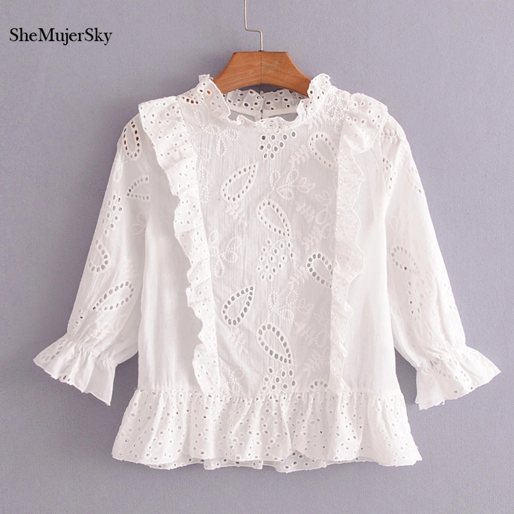 SheMujerSky White Embroidery Floral Blouse Ruffle O-Neck Hollow Out Elegant Shirt Tops Women moda mujer 2018
SheMujerSky White Embroidery Floral Blouse Ruffle O-Neck Hollow Out Elegant Shirt Tops Women moda mujer 2018