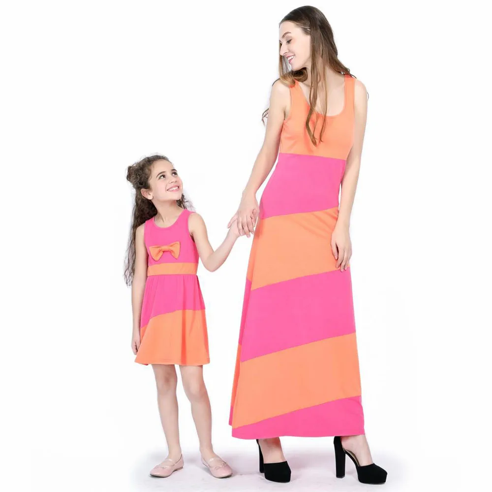 Family Matching Mother And Daughter Sleeveless Patchwork Dress Mom And Daughter Cotton Striped Dress Kids Parent Child Outfits
Family Matching Mother And Daughter Sleeveless Patchwork Dress Mom And Daughter Cotton Striped Dress Kids Parent Child Outfits