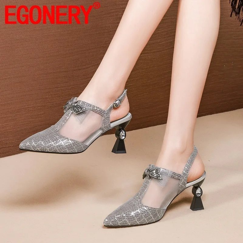 EGONERY woman shoes 2019 spring new fashion sexy pointed toe genuine leather woman pumps outside high heels bowtie ladies shoes
EGONERY woman shoes 2019 spring new fashion sexy pointed toe genuine leather woman pumps outside high heels bowtie ladies shoes