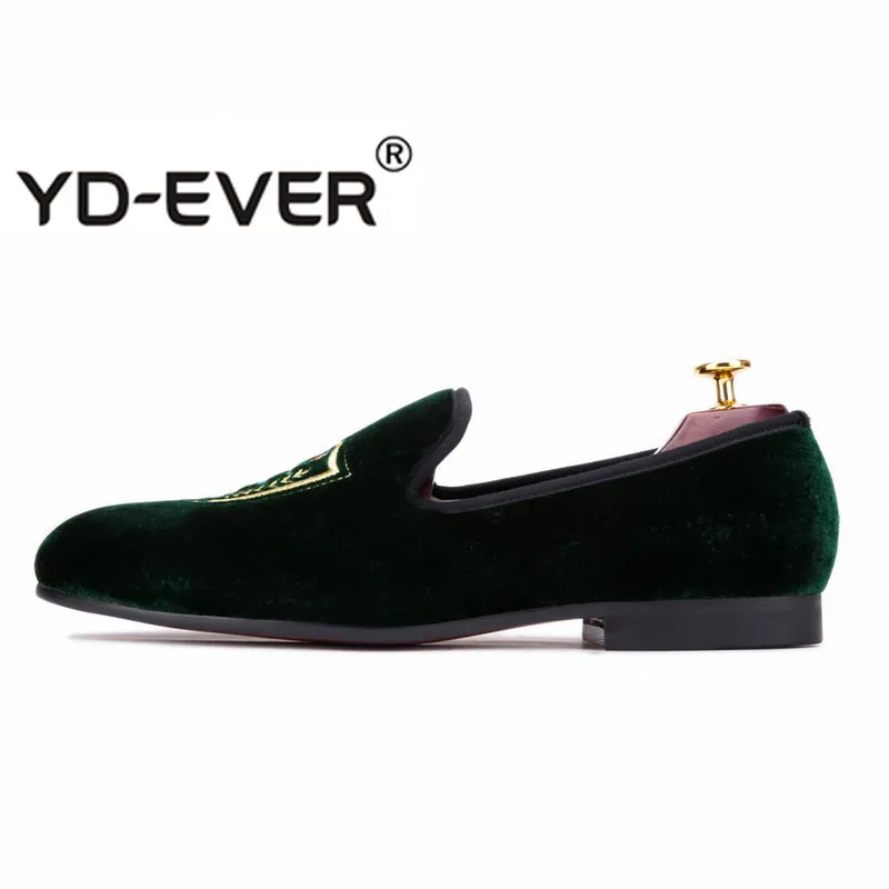 Embroidery Custom 46 Luxury Smoking Slippers Flats 11 Big Size Party Elegant Green Velvet Casual Shoes Men Brand Runway Loafers
Embroidery Custom 46 Luxury Smoking Slippers Flats 11 Big Size Party Elegant Green Velvet Casual Shoes Men Brand Runway Loafers