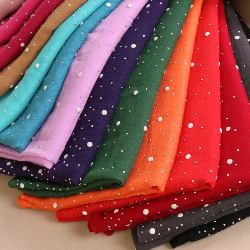 women beads scarf plain cotton scarves pearls hijabs studs silver pearls pashmina bandana muslim head hijab foulard 20pcs/lot
women beads scarf plain cotton scarves pearls hijabs studs silver pearls pashmina bandana muslim head hijab foulard 20pcs/lot