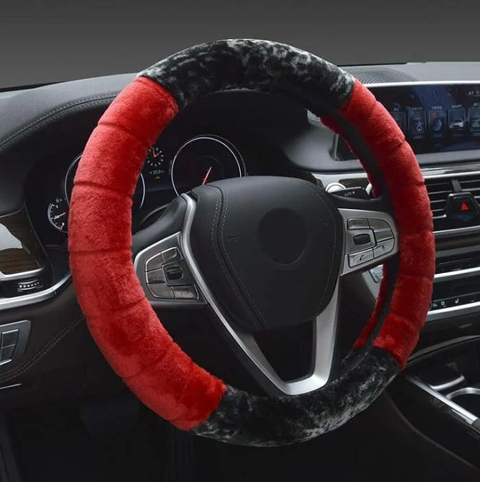 rete 38cm Universal Car Steering Wheel Cover antislip fashion plush short fur warm two color design Wh
rete 38cm Universal Car Steering Wheel Cover antislip fashion plush short fur warm two color design Wh