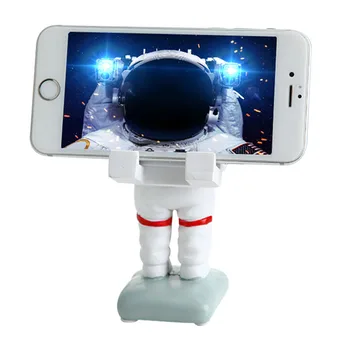 Eco-friendly Resin Creative Spaceman Mobile Phone Holder Decor Cute Polar Bear Mobile Display Stand Home Desktop Ornaments Gifts
Eco-friendly Resin Creative Spaceman Mobile Phone Holder Decor Cute Polar Bear Mobile Display Stand Home Desktop Ornaments Gifts