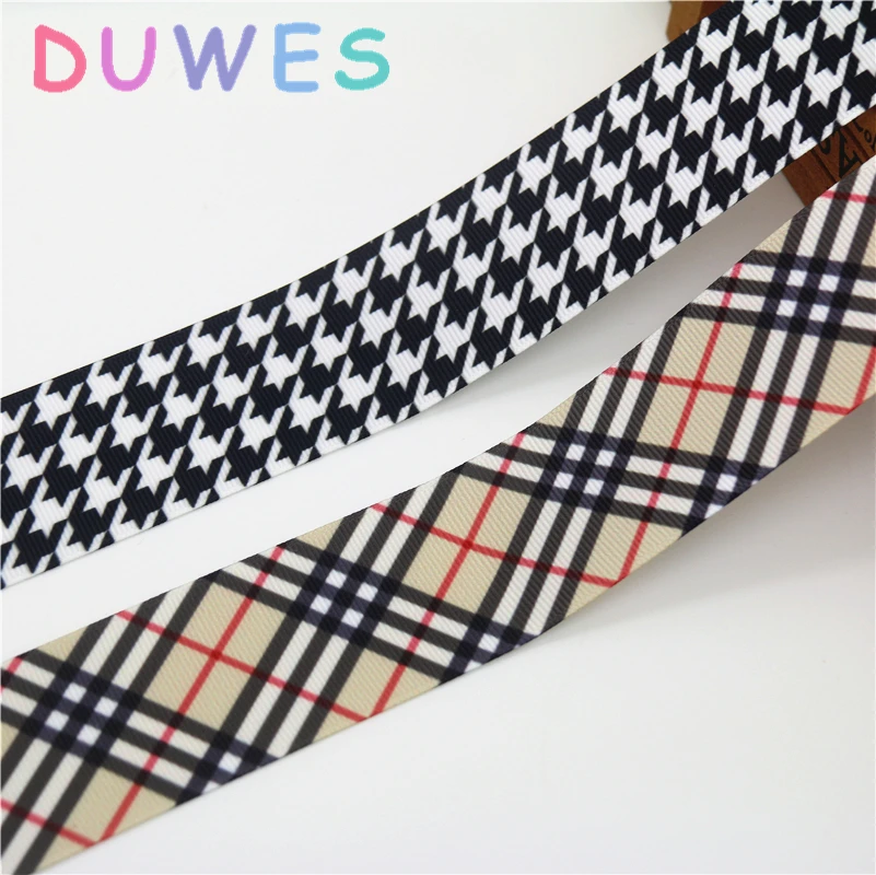 DUWES 50yards pattern printed grosgrain Ribbon Accessory hairbow headwear decoration Wholesale OEM D856
DUWES 50yards pattern printed grosgrain Ribbon Accessory hairbow headwear decoration Wholesale OEM D856