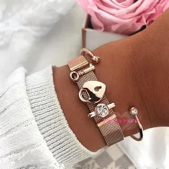 Mavis Hare Rose Gold Key of your heart's lock Mesh Charm Bracelet Set with Stainless Steel Crystal Cuff Bangle for Women Gift 
Mavis Hare Rose Gold Key of your heart's lock Mesh Charm Bracelet Set with Stainless Steel Crystal Cuff Bangle for Women Gift