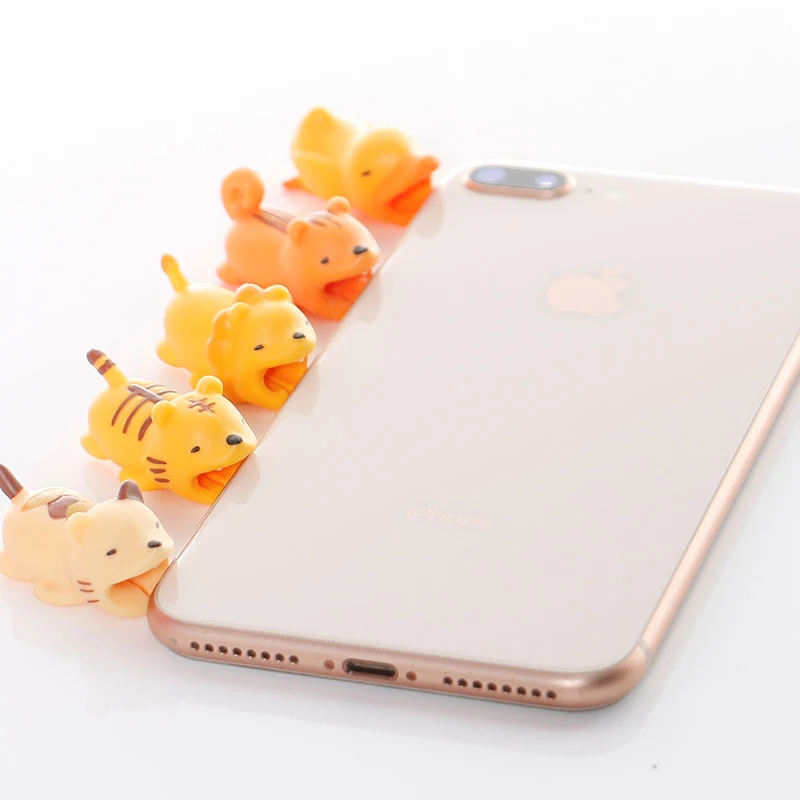 Dropshipping Cute Animal Bite Cable Protector for iPhone Cable Chompers Winder Organizer Panda Bites Doll Model Holder Phone
Dropshipping Cute Animal Bite Cable Protector for iPhone Cable Chompers Winder Organizer Panda Bites Doll Model Holder Phone