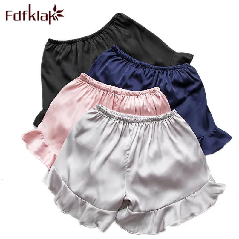 Fdfklak 2018 Summer New Sleeping Shorts Women Faux Silk Pajama Pants Pyjama Trousers Women Sleep Bottoms Lounge Wear Q1111
Fdfklak 2018 Summer New Sleeping Shorts Women Faux Silk Pajama Pants Pyjama Trousers Women Sleep Bottoms Lounge Wear Q1111