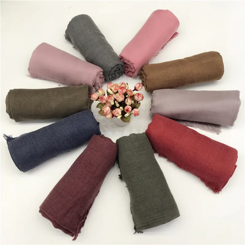 ZFQHJJ Women Cotton Scarf Shawl Maxi Large Long Plain Solid Islamic Muslim Hijab Scarf Shawls Tuudng Soft Heavy Cotton Scarves
ZFQHJJ Women Cotton Scarf Shawl Maxi Large Long Plain Solid Islamic Muslim Hijab Scarf Shawls Tuudng Soft Heavy Cotton Scarves