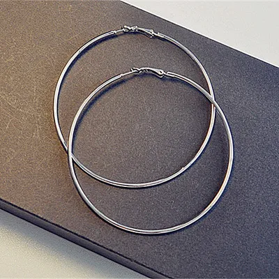 EKUSTYEE Big Circle Hoop Earring for Women Jewelry Metal Trendy Retro Big Round Circle Earrings
EKUSTYEE Big Circle Hoop Earring for Women Jewelry Metal Trendy Retro Big Round Circle Earrings