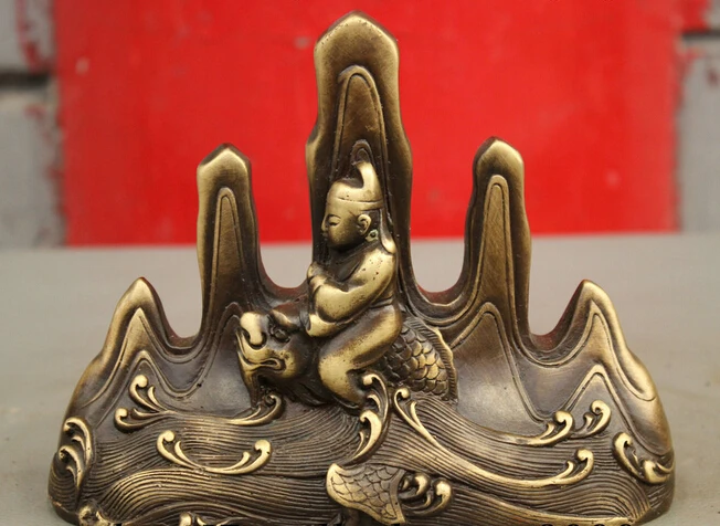 huij 007942 Folk Chinese Pure Bronze literati Ride Dragon Fish Statue Brush Rack Penholder (A0314)
huij 007942 Folk Chinese Pure Bronze literati Ride Dragon Fish Statue Brush Rack Penholder (A0314)