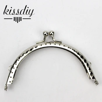 KISSDIY 10.5cm silver Metal Purse Frame kiss bag clasp diy handmade hardware bag Accessories 20pcs/lot wolesale FREE SHIPPING
KISSDIY 10.5cm silver Metal Purse Frame kiss bag clasp diy handmade hardware bag Accessories 20pcs/lot wolesale FREE SHIPPING