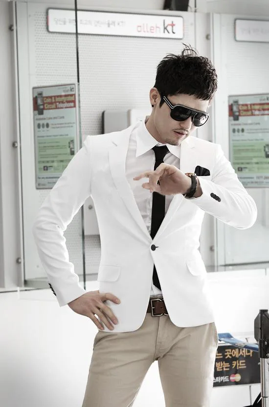 Free Shipping Hot Sale 2014Men Suit Men blazer white/blue/black/pink Casual Suit men Slim Formal clothing New Arrival!
Free Shipping Hot Sale 2014Men Suit Men blazer white/blue/black/pink Casual Suit men Slim Formal clothing New Arrival!