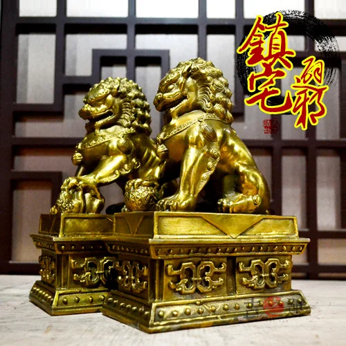 Kyrgyzstan Beijing lion on a transport of pure Pu feng shui home town of evil bronze crafts decoration
Kyrgyzstan Beijing lion on a transport of pure Pu feng shui home town of evil bronze crafts decoration