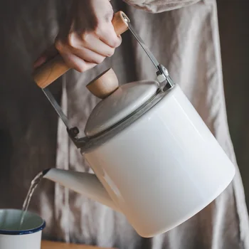 Classic japanese style pot 2.0L enamel kettle coffee pot flower pot electromagnetic furnace general flower pot Induction Cooker
Classic japanese style pot 2.0L enamel kettle coffee pot flower pot electromagnetic furnace general flower pot Induction Cooker