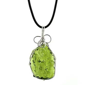 Hot Sale A++ Natural Moldavite green aerolites crystal Falling stone pendant energy apotropaic 7g-8g/ lot + free rope Necklace
Hot Sale A++ Natural Moldavite green aerolites crystal Falling stone pendant energy apotropaic 7g-8g/ lot + free rope Necklace