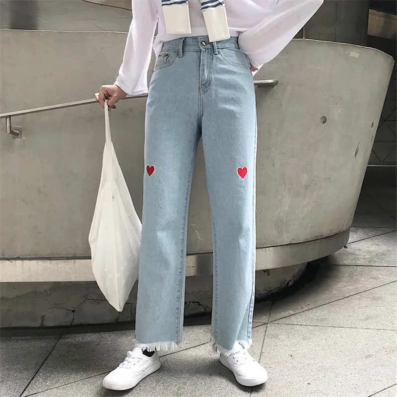 Women High Waist Wide Leg Jeans Harajuku Cute Heart Embroidery Denim Pants Autumn Korean Style Femme Loose Jeans
Women High Waist Wide Leg Jeans Harajuku Cute Heart Embroidery Denim Pants Autumn Korean Style Femme Loose Jeans