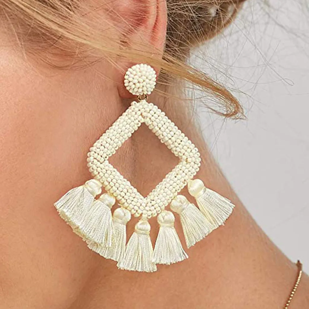 Handmade Bohemian Weaving Straw Drop Earrings for Women Vintage Rattan Pendant Declaration Round Dangle Earrings Gift
Handmade Bohemian Weaving Straw Drop Earrings for Women Vintage Rattan Pendant Declaration Round Dangle Earrings Gift