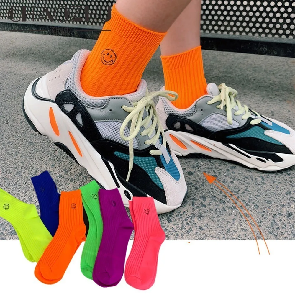 CHAOZHU Hip hop swag summer autumn street Emoji bright eyes neon orange green yellow smile fashion socks women party footwear
CHAOZHU Hip hop swag summer autumn street Emoji bright eyes neon orange green yellow smile fashion socks women party footwear