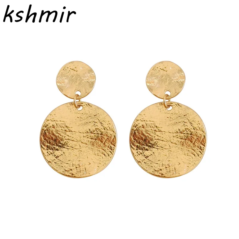 Personality female exaggerated atmospheric metal geometry round stud earrings earrings female irregular design texture
Personality female exaggerated atmospheric metal geometry round stud earrings earrings female irregular design texture