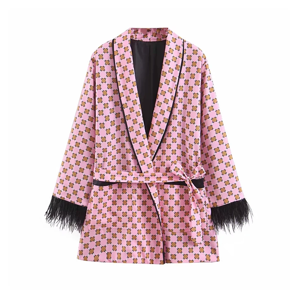 Klacwaya women pink blazer suit 2019 lovely girls polka dots print tassel blazers with belt jacket notched collar ladies suits
Klacwaya women pink blazer suit 2019 lovely girls polka dots print tassel blazers with belt jacket notched collar ladies suits