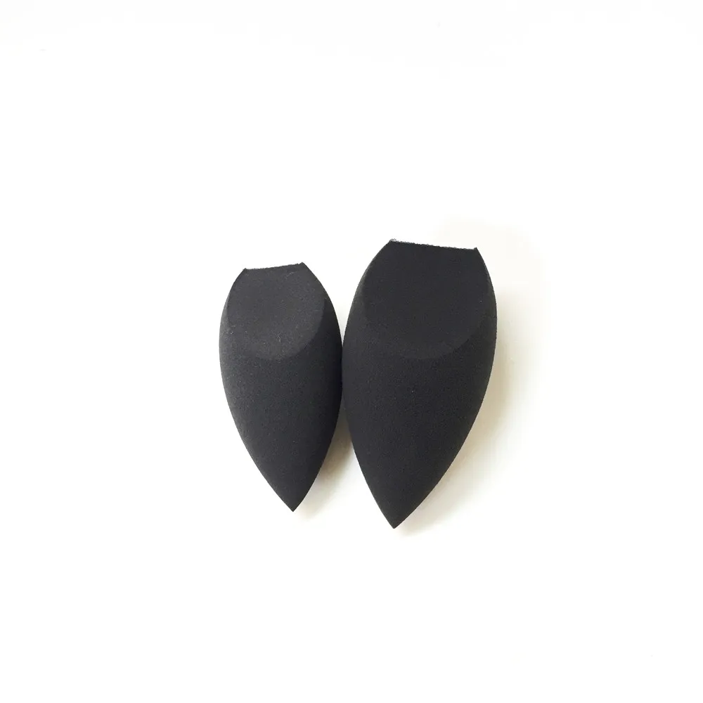 Cherry Darling Makeup Blender Black _ 4