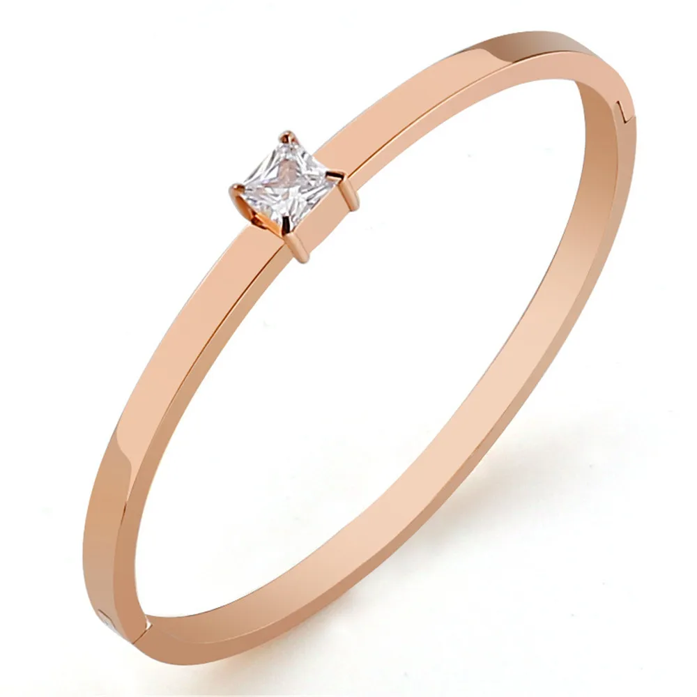 Fashion rose gold zircon bracelet for women stainless steel oval opening couple bracelet men accessories women jewelry gifts
Fashion rose gold zircon bracelet for women stainless steel oval opening couple bracelet men accessories women jewelry gifts