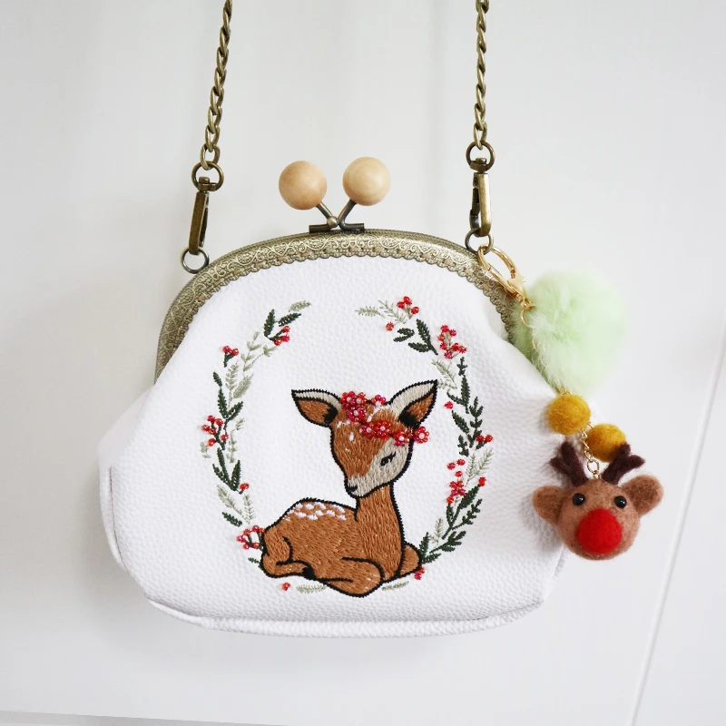 New Arrival Embroidery Deer Animal Diamonds Flower Wood Ball Hasp PU Handmade Wool Felt Women Messenger Crossbody Shoulder Bag
New Arrival Embroidery Deer Animal Diamonds Flower Wood Ball Hasp PU Handmade Wool Felt Women Messenger Crossbody Shoulder Bag